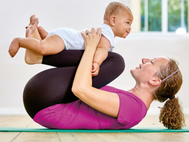 mummy-and-me-pilates-2