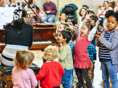 kids-around-piano-bach-to-baby-2015-alejandro-tamagno-croydon-small-watermark-piano