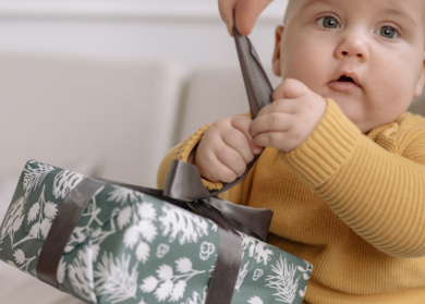 Sustainable Gifting: How Gift Cards Reduce Waste